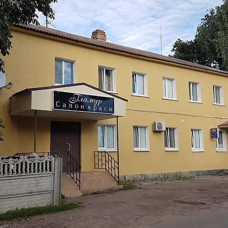 Glamour Hotel Luhyny Exteriör bild