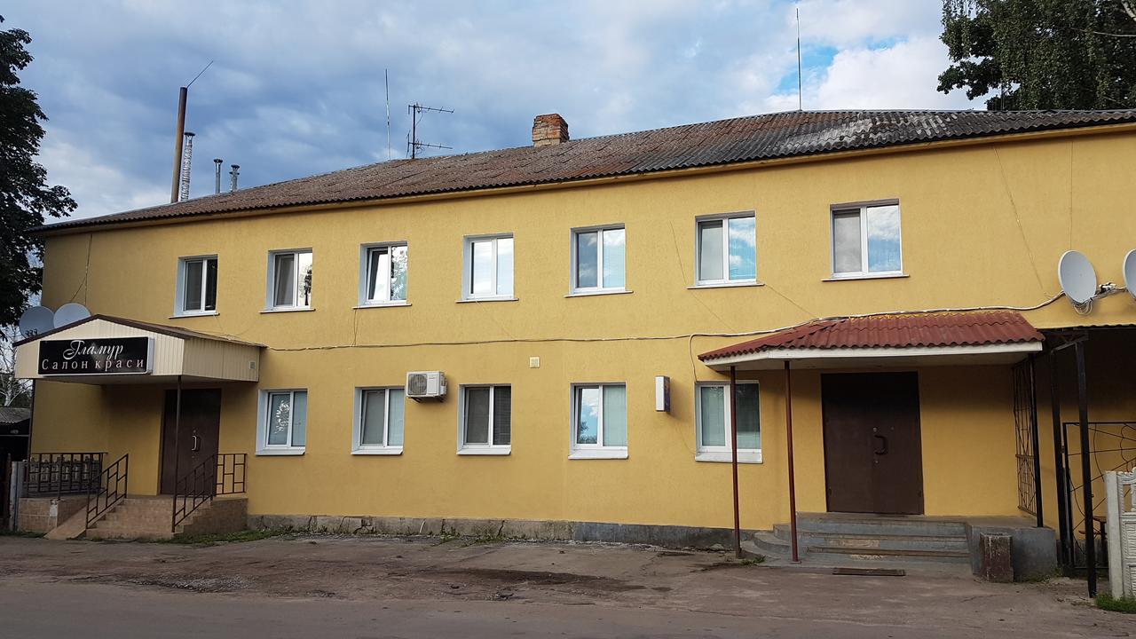 Glamour Hotel Luhyny Exteriör bild